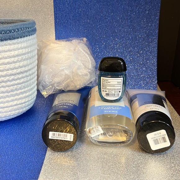 🎉🎉HP🎉🎉Mens Bath & Body Self-Care Bundle NWT - Picture 4 of 7
